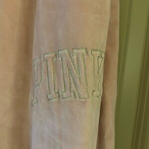 VS Pink joggers